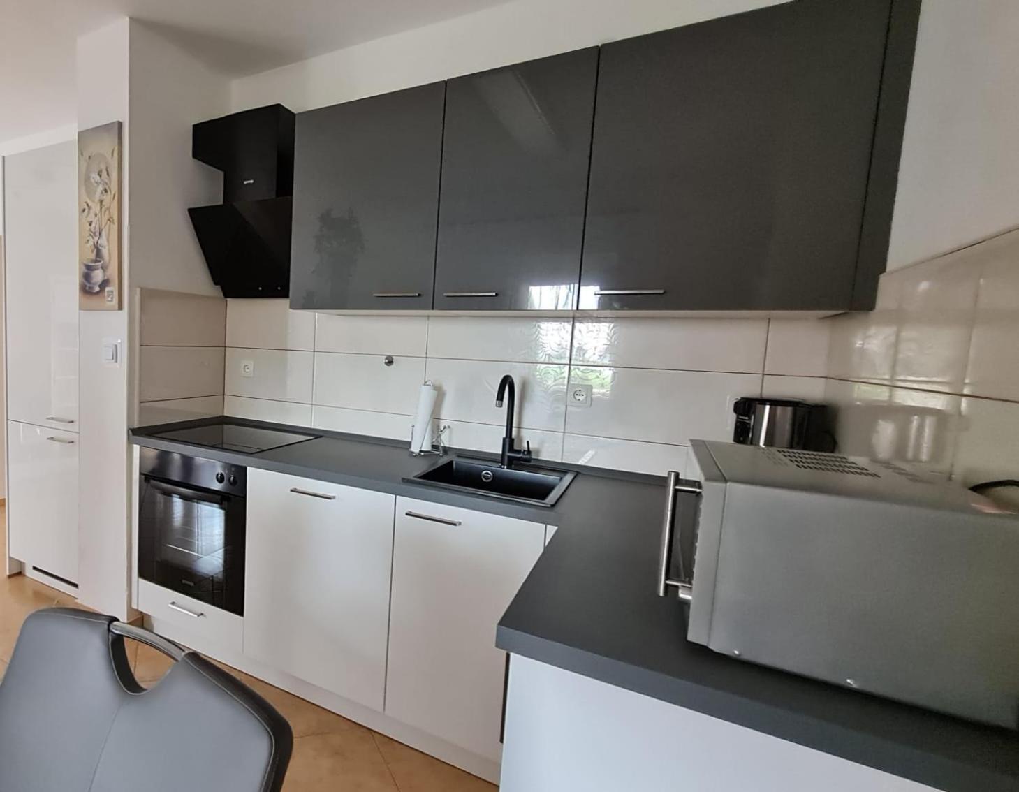 נובי ווינודולסקי Apartman Joki מראה חיצוני תמונה